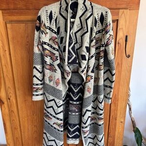 Geometric Patterned Open Front Sweater - Black and Gray